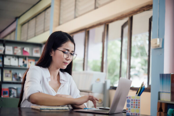 Dịch thuật tiếng Đức là gì